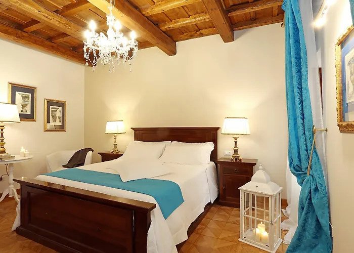 The Palazzetto בית הארחה 3*